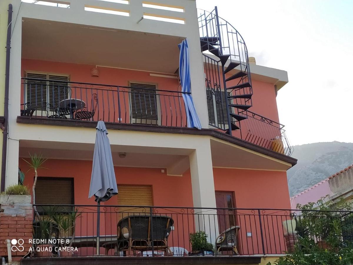 Appartamenti Manuela Cala Gonone Exterior foto